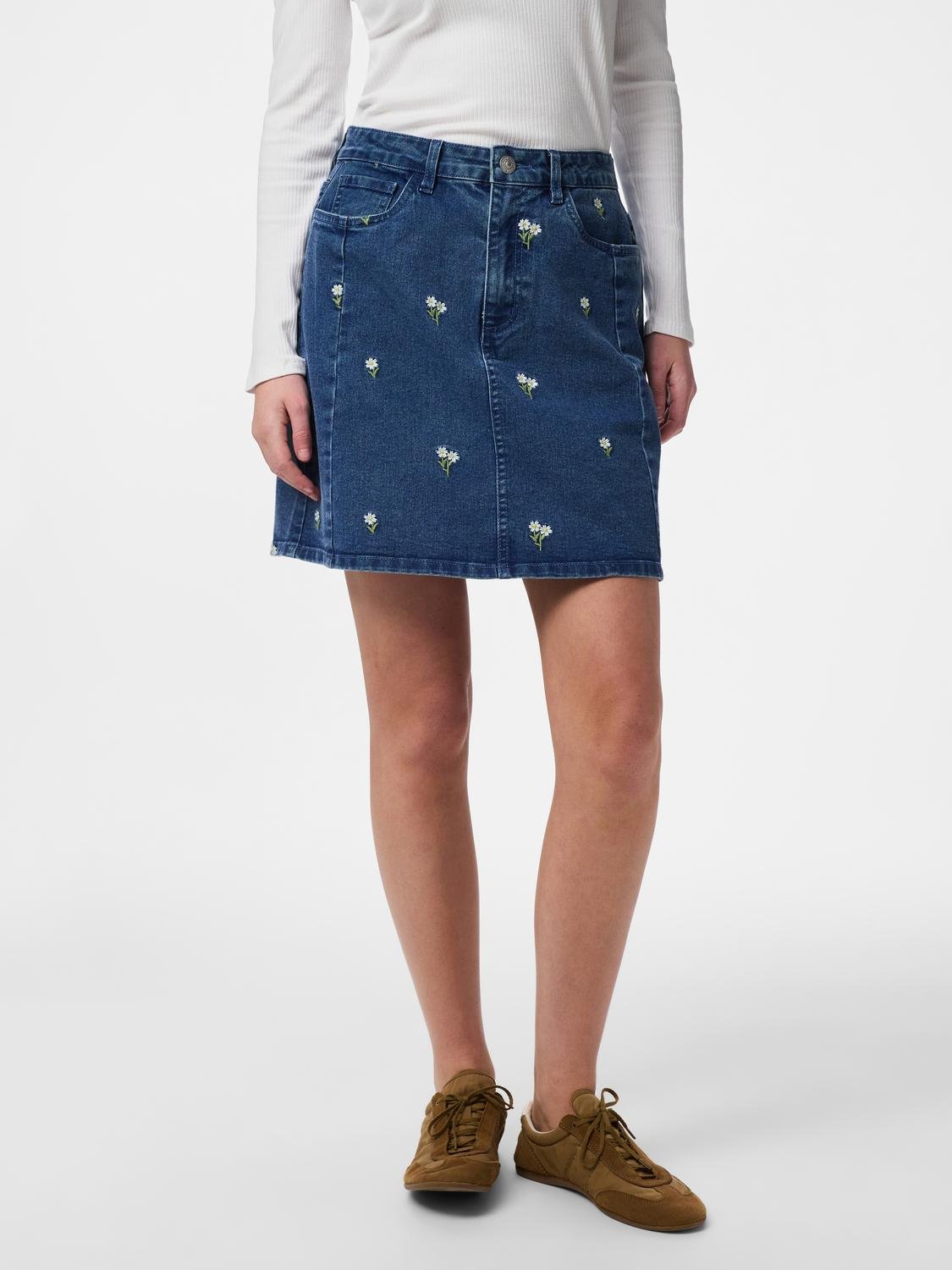PCFLORA Short Skirt - Medium Blue Denim - VERO MODA & VILA Bergvik